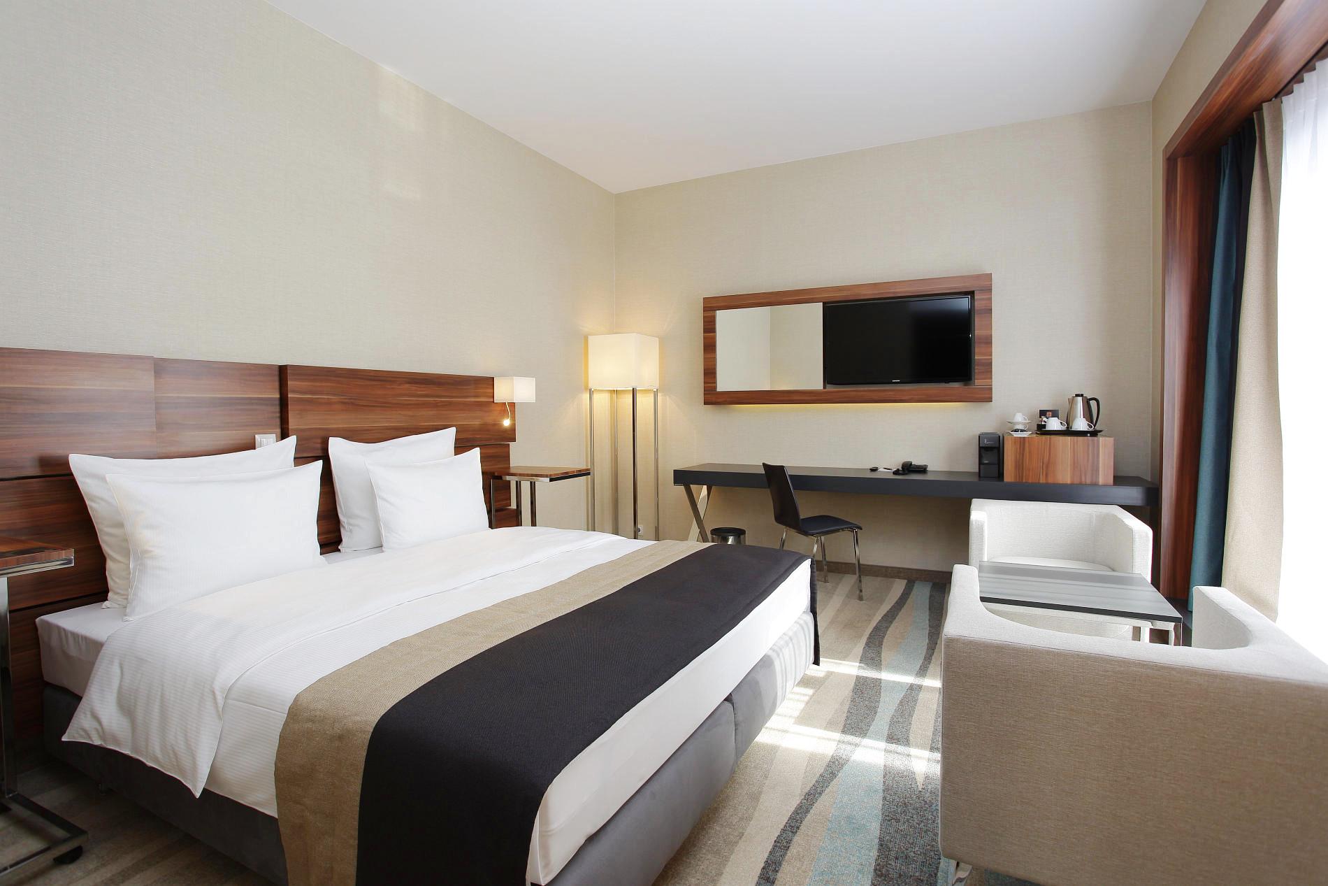 Plaza 4* Warschau